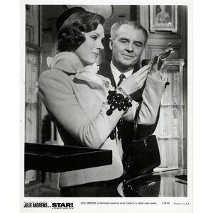 Julie Andrews 8x10 PHOTOGRAPH STAR Movie 1962 Still Press